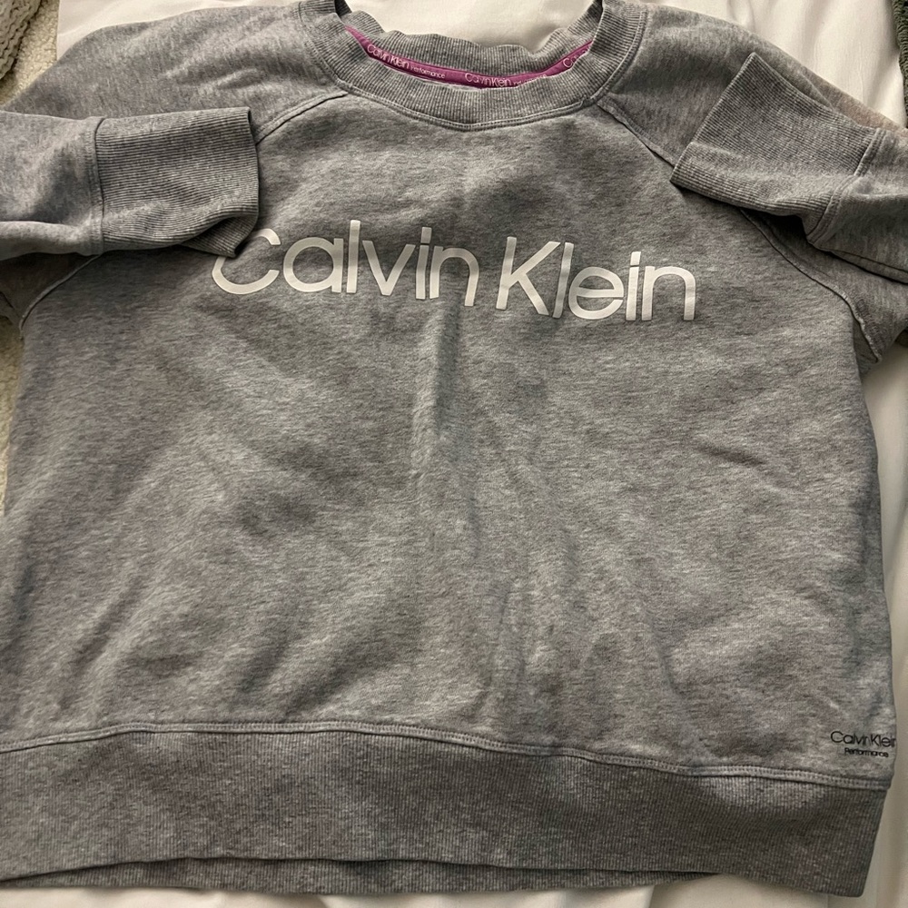 Calvin Klein Sweater